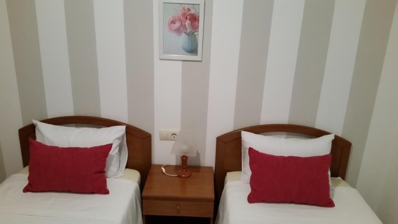 Apartamentos Timon Puerto オ・グローベ エクステリア 写真
